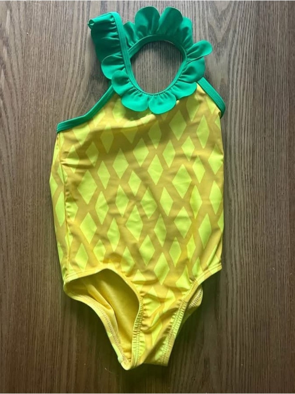 🍍 New with tags Old Navy pineapple one piece 3T